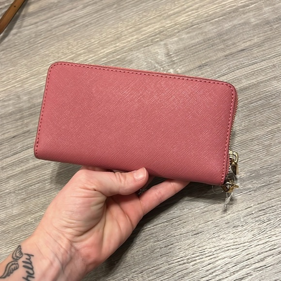 NWT Michael Kors Wrist Wallet - Rose Pink - Picture 4 of 12